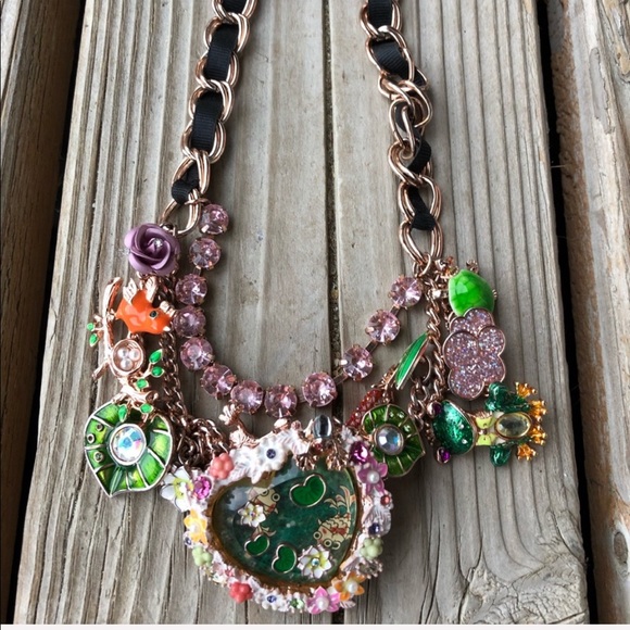 Betsey Johnson Jewelry - RARE Betsey Johnson Puffed Heart Garden Necklace!